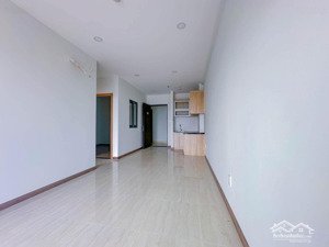 bán căn hộ 2 phòng ngủ 2wc, giá 1,8 tỷ bao tất cả chi phí.
