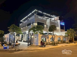 nhân - biệt thự 330m ngang 20m góc 2 đường 12 và 18m gói 3 kđt mỹ gia. cách võ nguyên giáp chỉ 70m