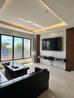 cho thuê căn góc 3pn chung cư ct4 phước hải - 93,5m2 giá chỉ 15 triệu/tháng đủ nội thất