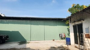 cho thuê gấp nhà xưởng mt thụt số 44 vườn lài, 30m x 30m ngay chợ tiện kho, sản xuất, 60 tr