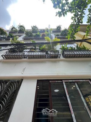 trần duy hưng - 48m x 5 tầng thang máy - ngõ thông - gần phố - lô góc